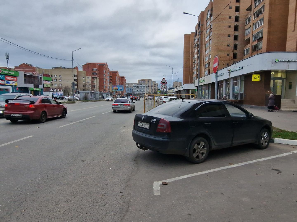 В Дубне решат проблему парковок для инвалидов на проспекте Боголюбова и улице Мира