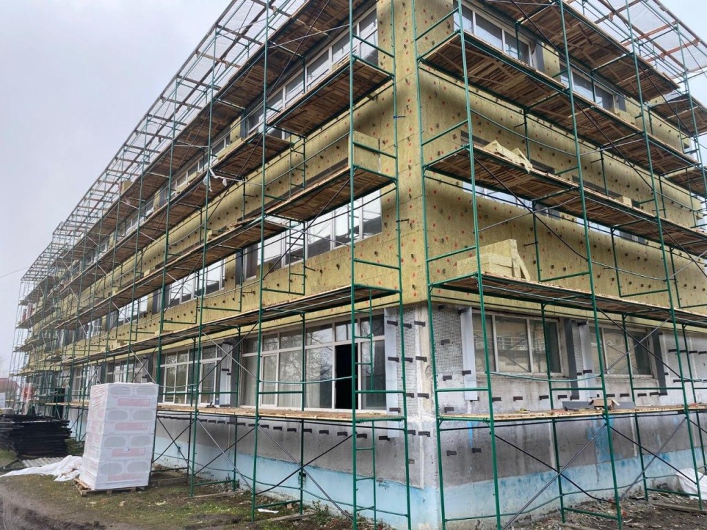 Капремонт на полную мощность: что ждет гимназию № 5 в Дзержинском к 2026 году?