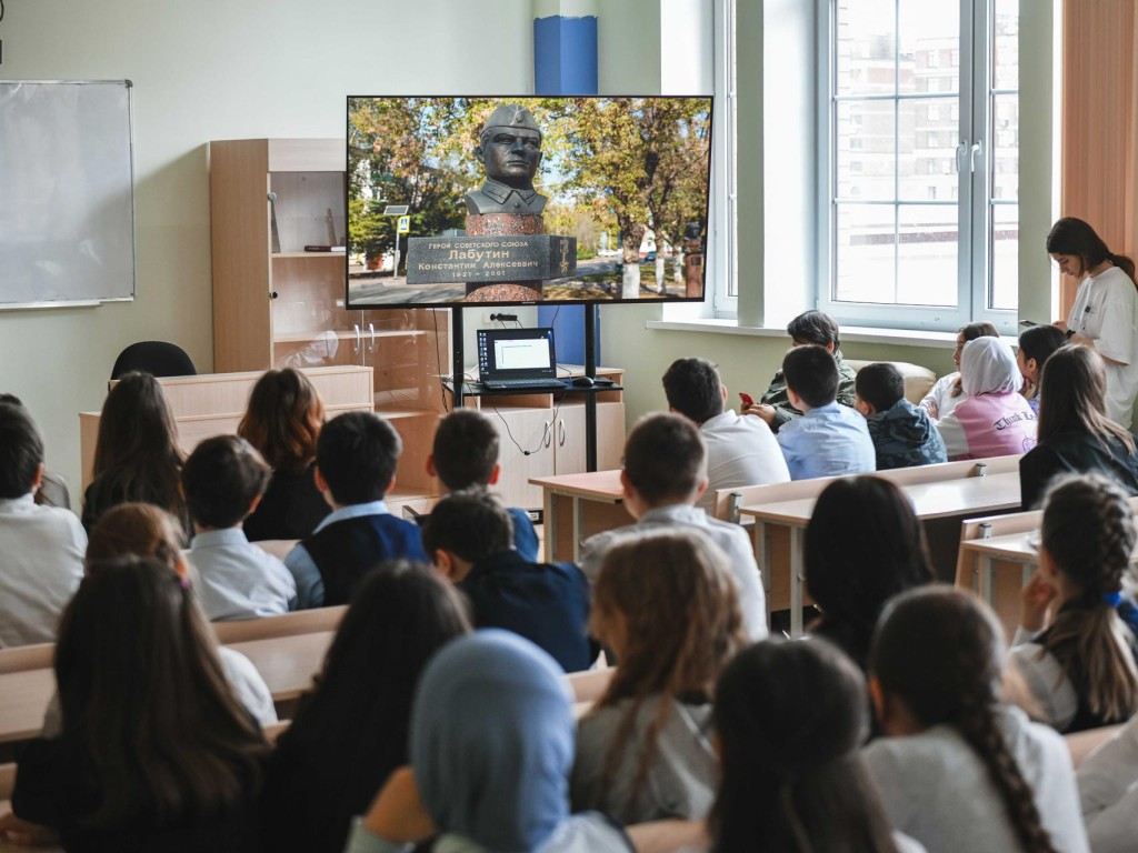 «Нравственный ориентир для наших бойцов»: зачем в Химках рассказывают о героях войны