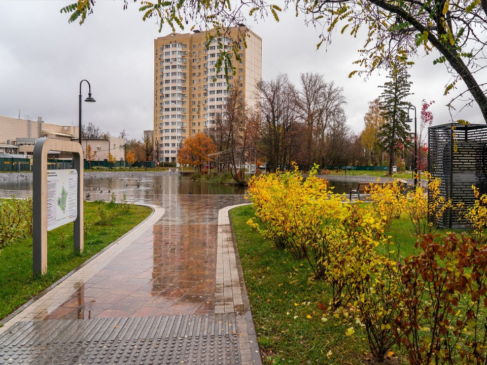 Скверы и зеленые зоны обустроят на месте демонтированных ларьков