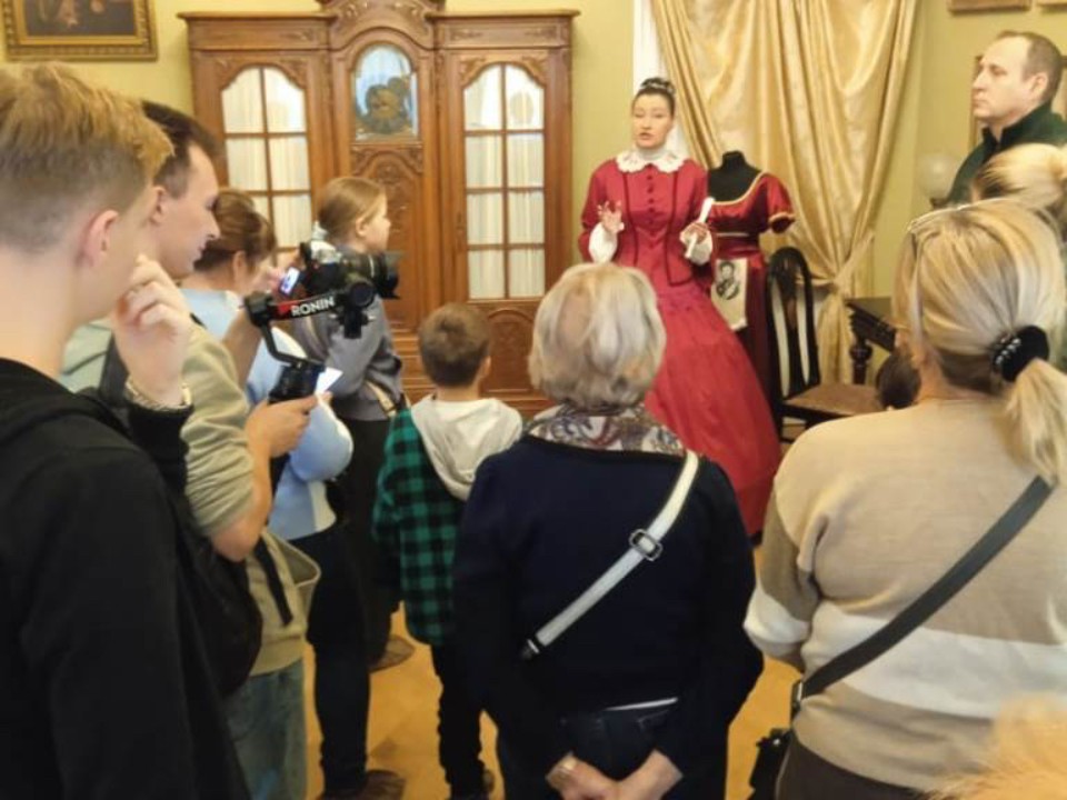 Путешествие сквозь века: как Лыткаринский музей подготовил гостей к «Ночи искусств»