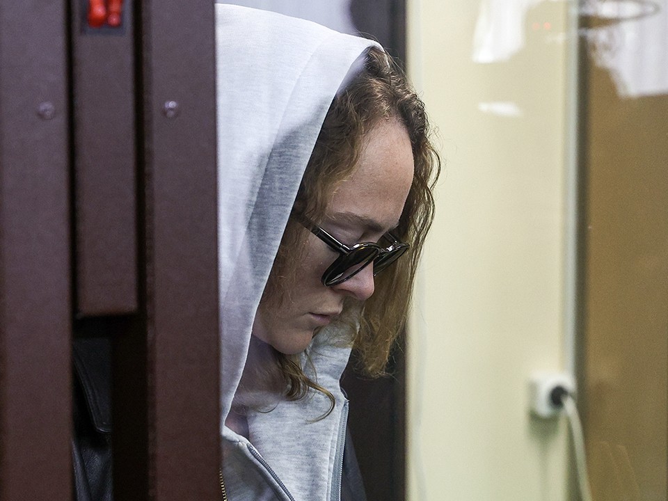 СМИ: Аглая Тарасова признала свою вину по делу о контрабанде наркотиков