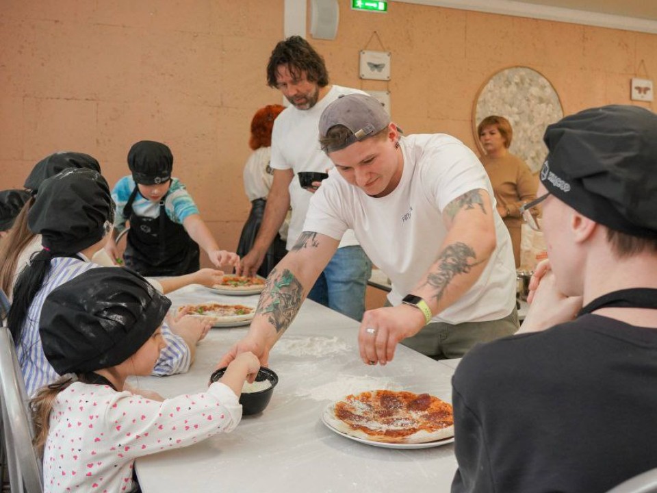 Клинские фермеры раскрыли детям из ПВР секрет приготовления итальянской пиццы