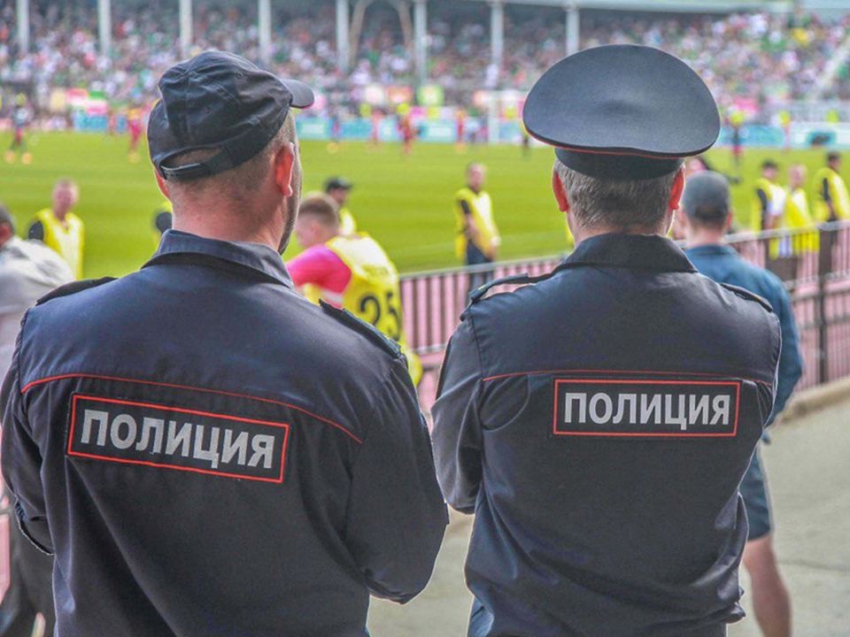 Пиво вернется на трибуны? Экс-футболист сборной поддержал инициативу