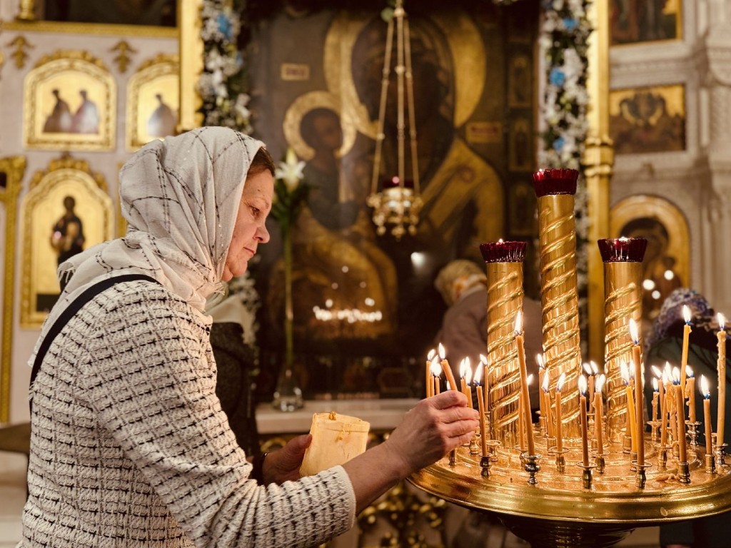 Какой сегодня церковный праздник: главные запреты и традиции 4 ноября в этот день