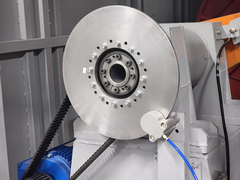 Настоящий прорыв: подольский завод создал уникальную машину для кабельной отрасли