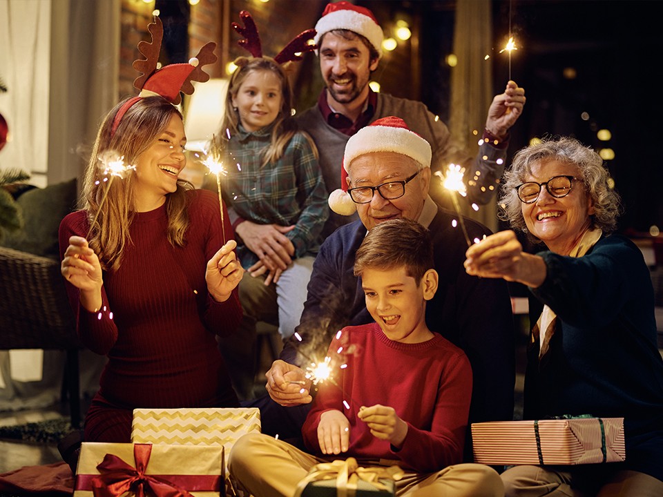 В чем встречать год Лошади 2026: лучшие цвета, образы и советы для всех знаков зодиака