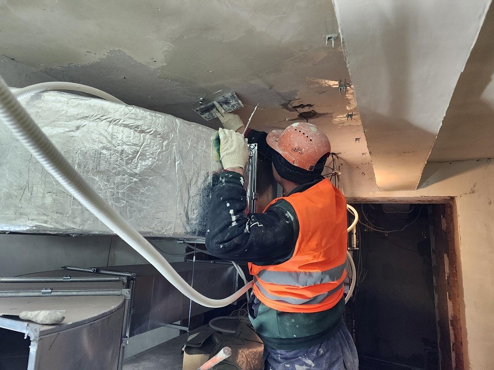 Шпаклевка раз, отопление два: как в детсаду на Монтажной ведут отделку помещений