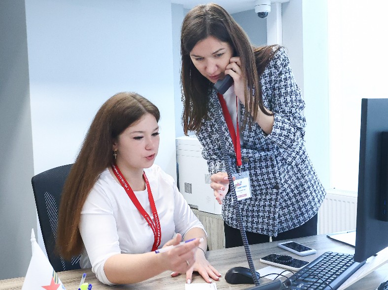 В Подмосковье заработал «Цифровой психолог»: как получить помощь без очередей и походов в кабинет школьникам и их родителям