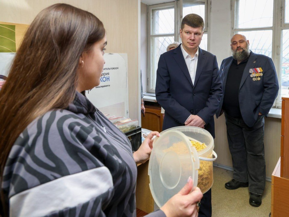 Капелька домашнего уюта: в Электростали делают продуктовые наборы для участников СВО