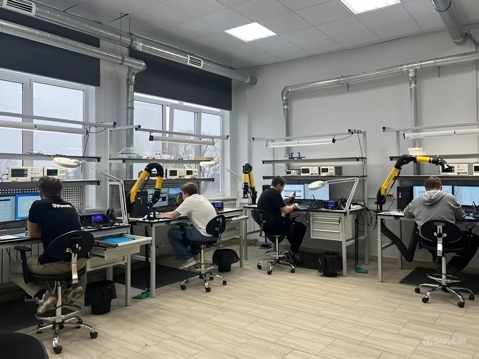 Будущие гении радиоэлектроники сошлись в интеллектуальной битве на олимпиаде в Серпухове