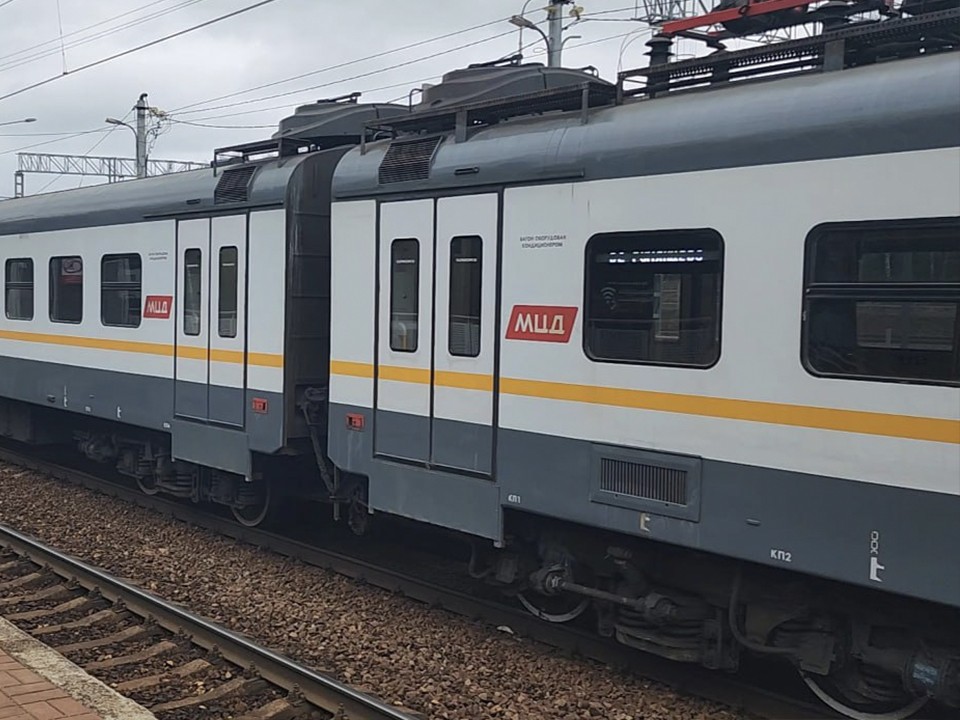 Пассажиры застукали мужчину, мастурбирующего в электричке