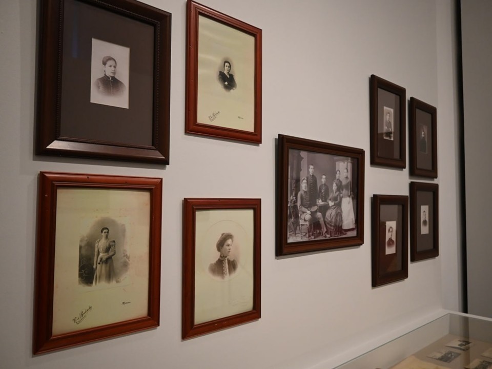 Выставку «Вечный капитал Анны Мараевой» в Серпуховском музее продлевают до весны 2026 года