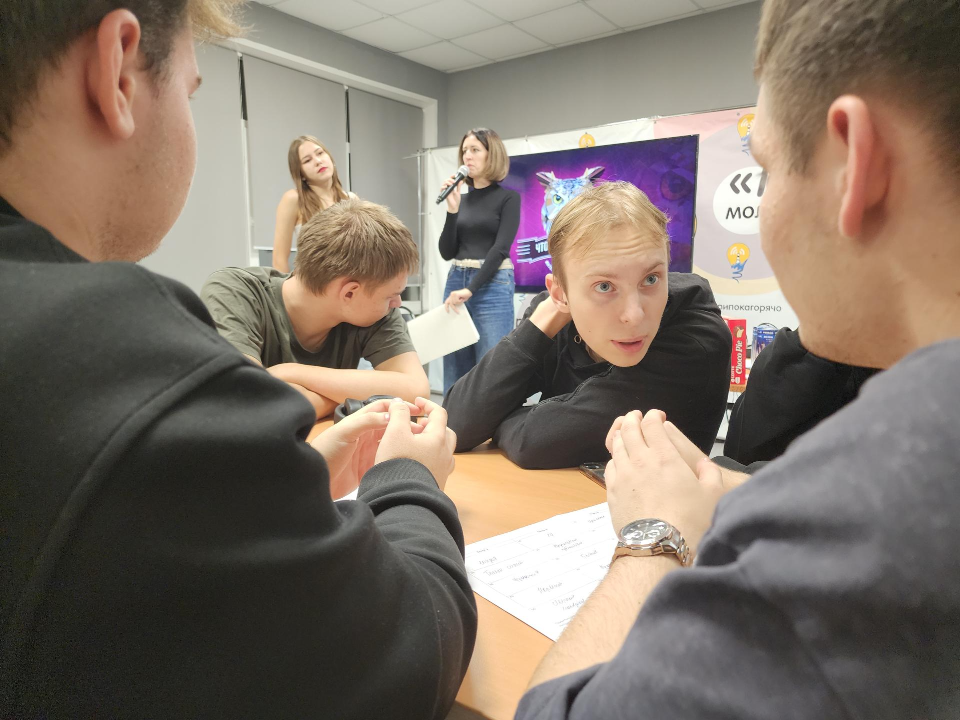 Более 150 молодых жителей Егорьевска борются за звание самых умных