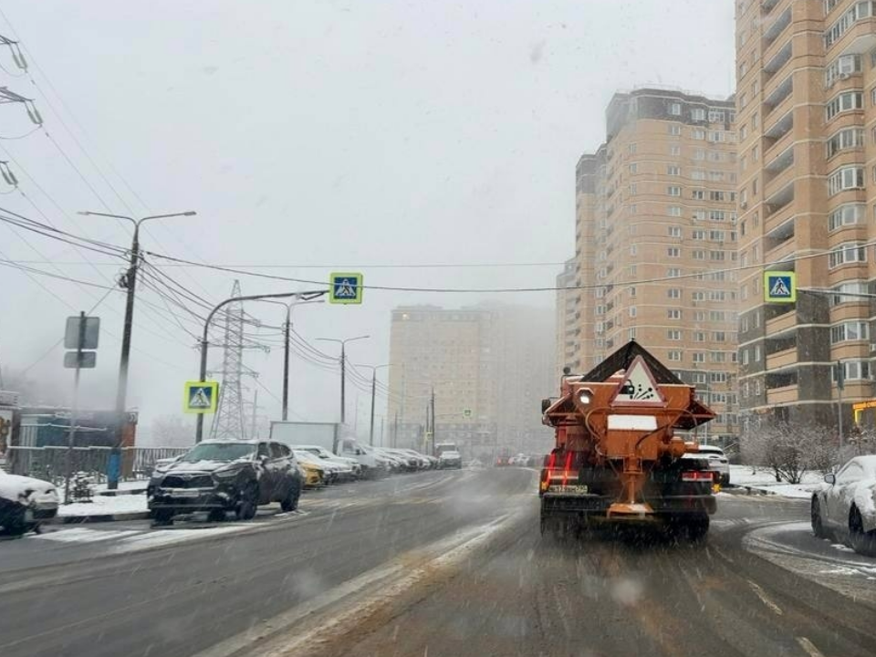 Как проходит уборка первого снега в Долгопрудном и куда сообщать о недочетах