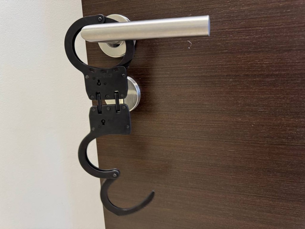 Нападение провалено: мужчине не удалось расправиться с бывшей тещей