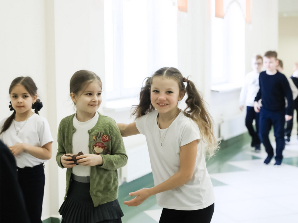 Дружить и оказывать поддержку научат школьников в Лобне