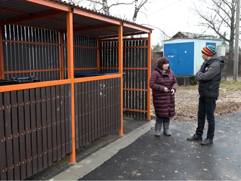 В двух деревнях под Красногорском установили современные контейнерные площадки