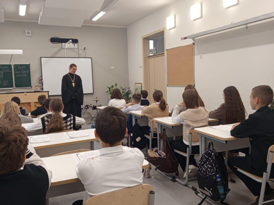 Фрязинских школьников научили праздновать Рождество