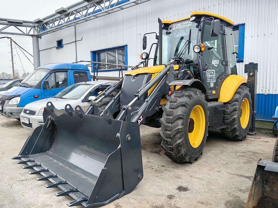 Новый экскаватор поможет щелковским коммунальщикам работать даже в морозы