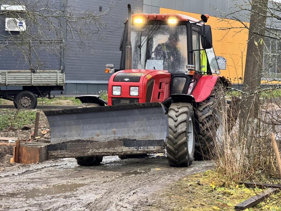 Коммунальщики Шаховской отремонтировали дорогу на улице Партизанской