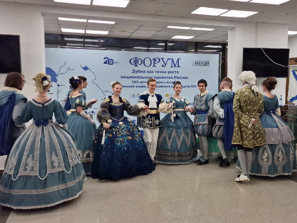 От «Золушки» до Петровской эпохи: как театр «Дорогою добра» оживил историю на дубненском форуме