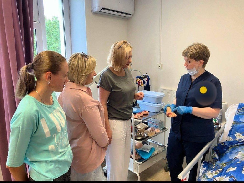 Как ухаживать за лежачим больным? В Клину этому обучат бесплатно