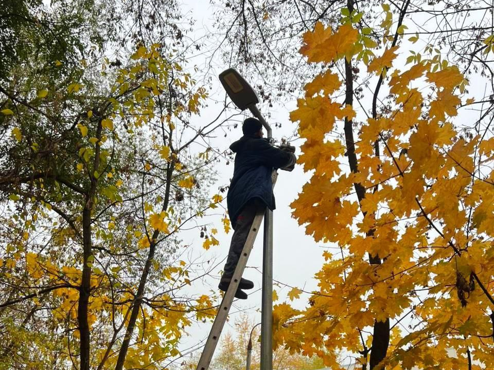 Более 900 новых фонарей зажглись на улицах Реутова