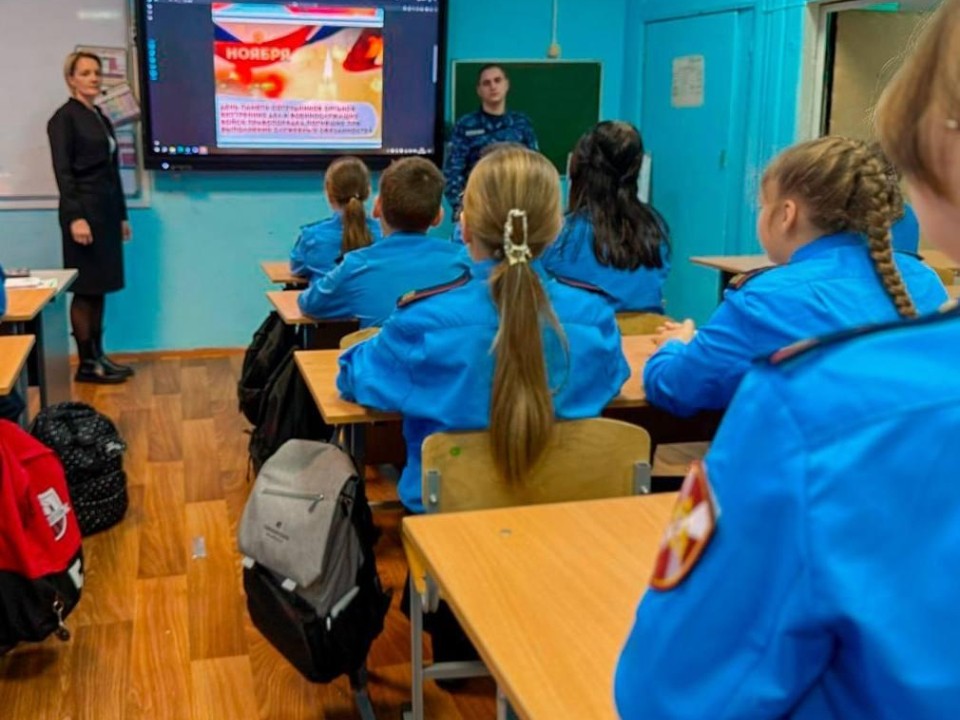 Урок с особым смыслом: в Шатуре почтили память погибших правоохранителей