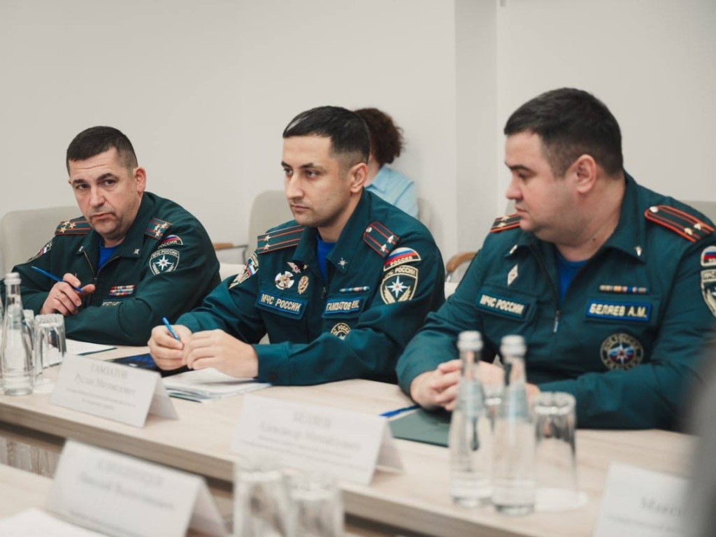 В Лосино-Петровском заменили неисправные гидранты и обсудили содержание пожарных водоемов