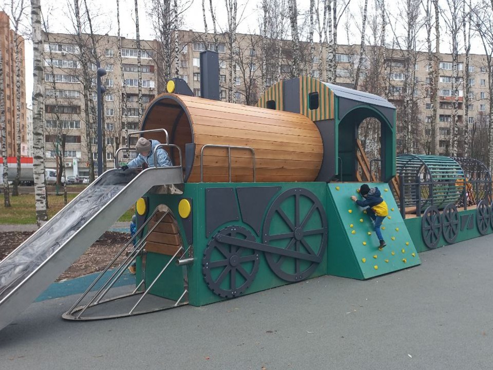 В Электростали торжественно открыли обновленный сквер «Затишье»