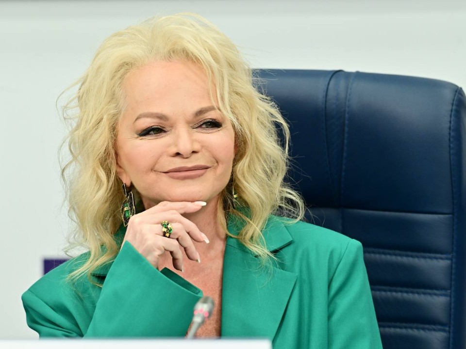 «Присвоила деньги человека»: Водонаева обвинила Долину из‑за квартиры за ₽112 млн