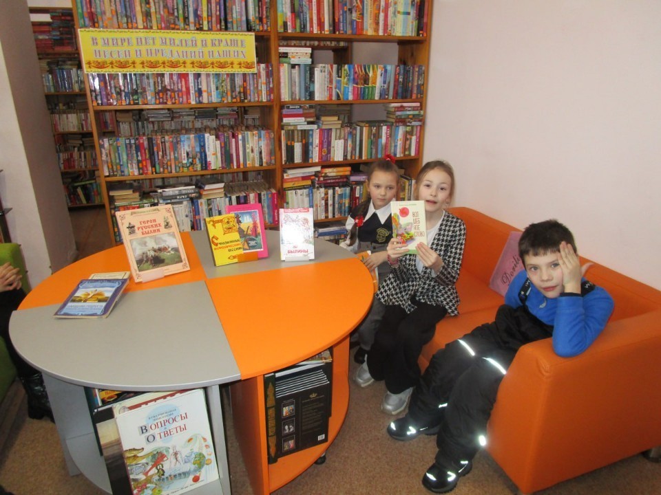 Мир из сказок Алексея Толстого ожил в библиотеке Серебряных Прудов