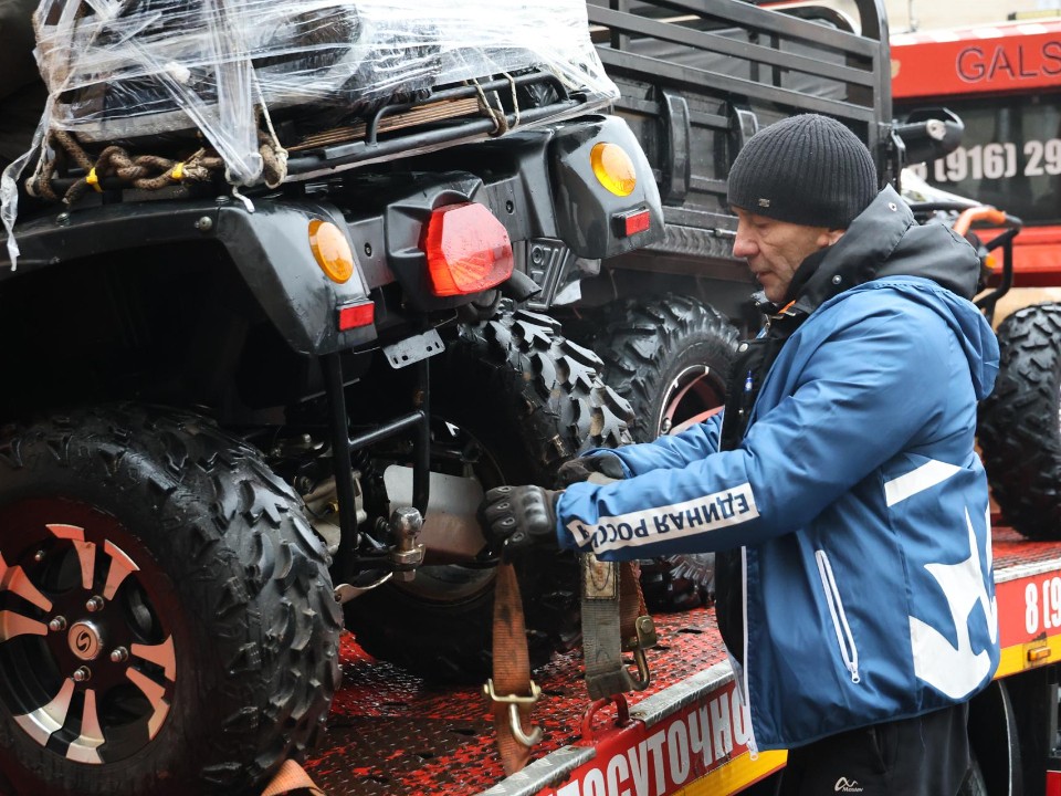От квадрокоптеров до термобелья: что вошло в новый гуманитарный конвой для бойцов СВО