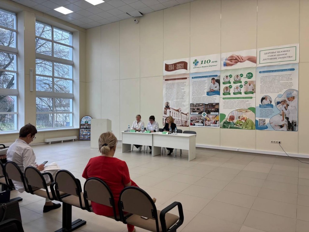В Бронницах обсудили проблемы и перспективы медобслуживания граждан