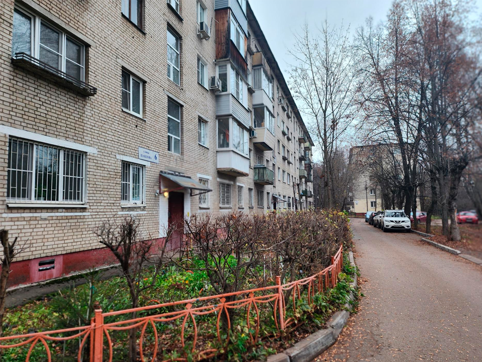 Жителям рассказали, как в доме заменить или починить канализационные трубы и ливневки