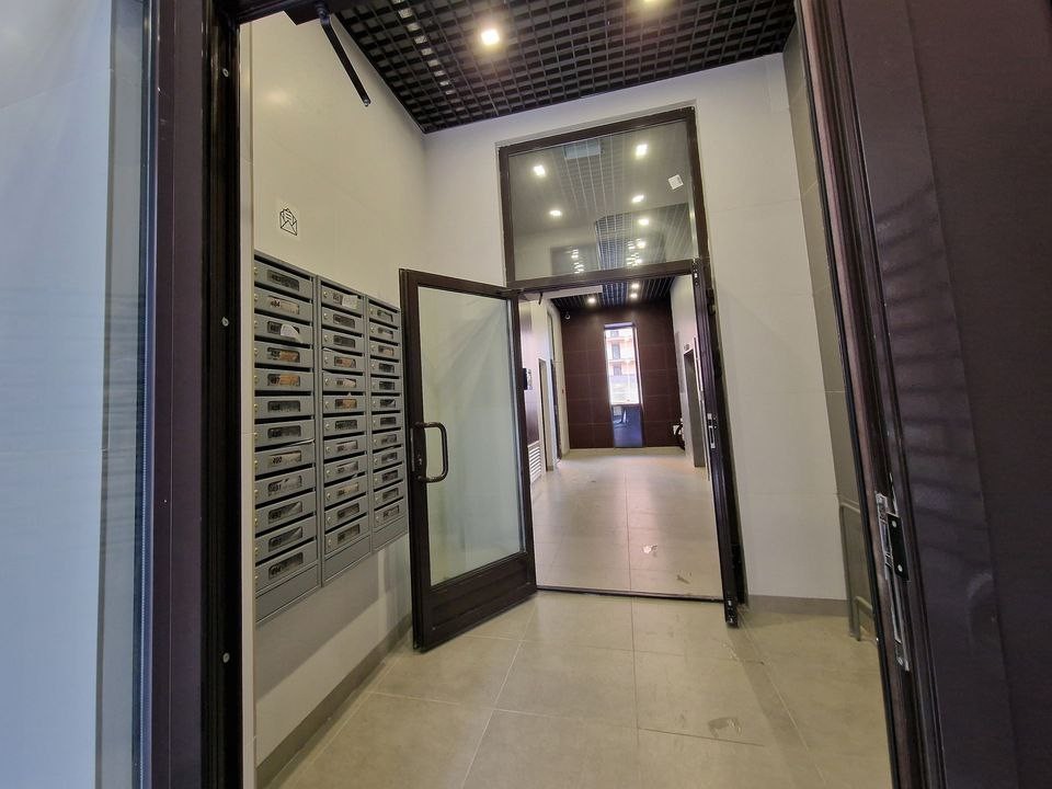 Мигранты нелегально поселились в жилом комплексе и своровали электричество