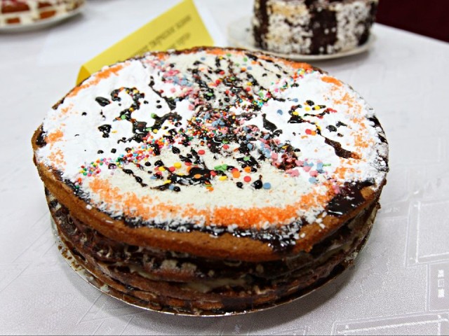 Жительница Шаховской рассказала, как испечь шоколадный пирог за 30 минут