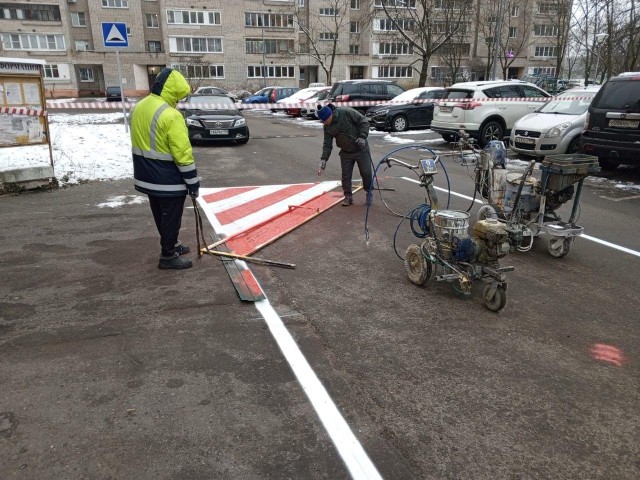 Путь экстренных служб: во дворах Черноголовки нанесут разметку для скорой помощи и пожарных