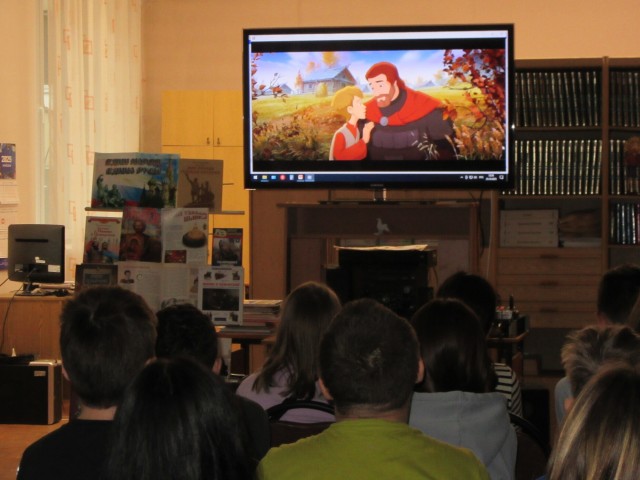 Школьники узнали об истории России на интерактиве ко Дню народного единства