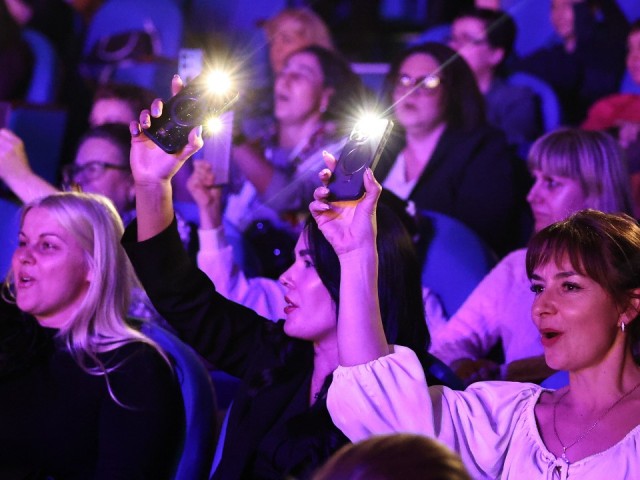 Марафон тепла и любви: в Лотошине 29 ноября прогремят концерты в честь Дня матери