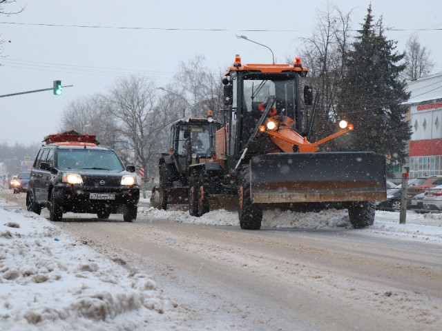В Егорьевской службе благоустройства подготовили спецтехнику к зиме