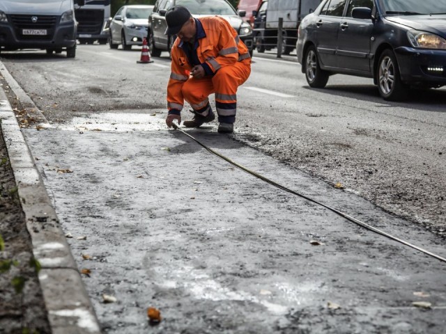 Война с ямами: в Чехове дорожники провели масштабную «операцию»