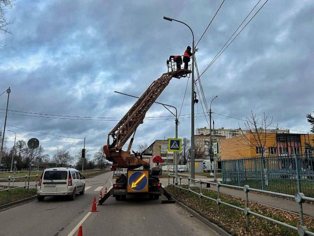 Контроль на дорогах: в Серпухове установят более 70 новых светофоров для повышения безопасности