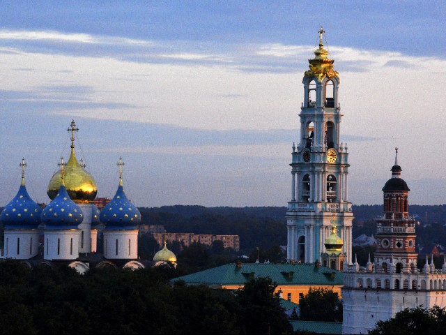 Церковные праздники 8 ноября 2025: что запрещено делать православным в этот день