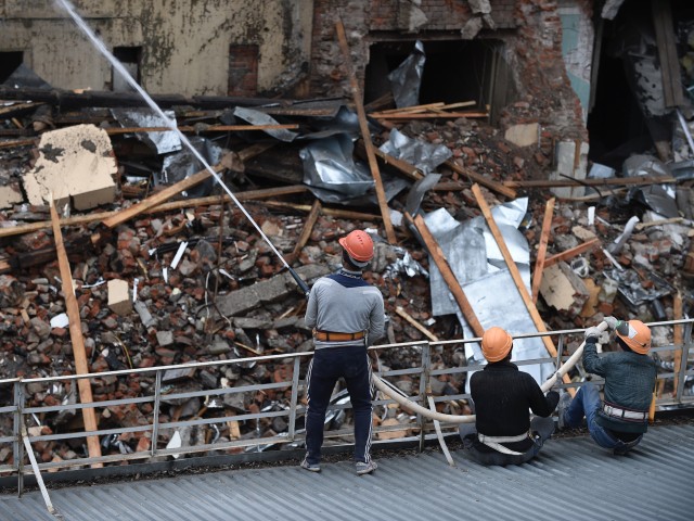 Зачистка в Истринском округе: гаражи, бытовки и заборы идут под снос