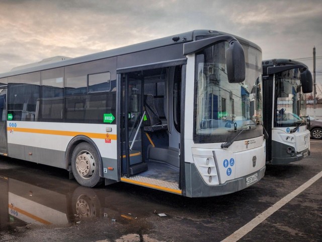 Два новых больших автобуса вышли на маршруты в Бронницах