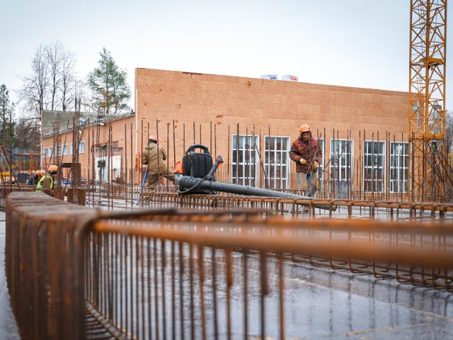 В Клину строят самую крупную спортивную школу в Подмосковье