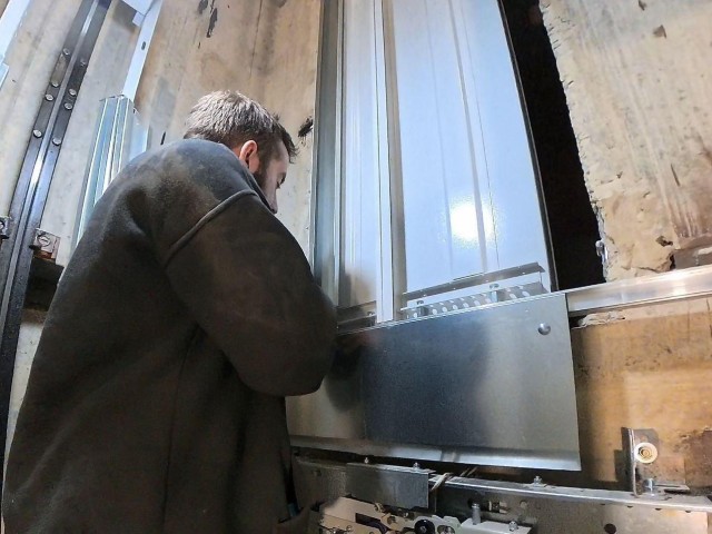 Выработали ресурс: в девяти домах Серпухова поставят новые лифты