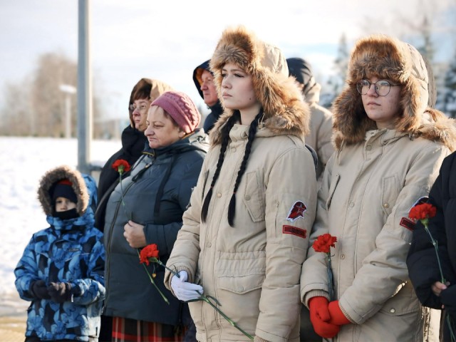 Отступать некуда: бессмертный подвиг героев-панфиловцев почтили в Волоколамске